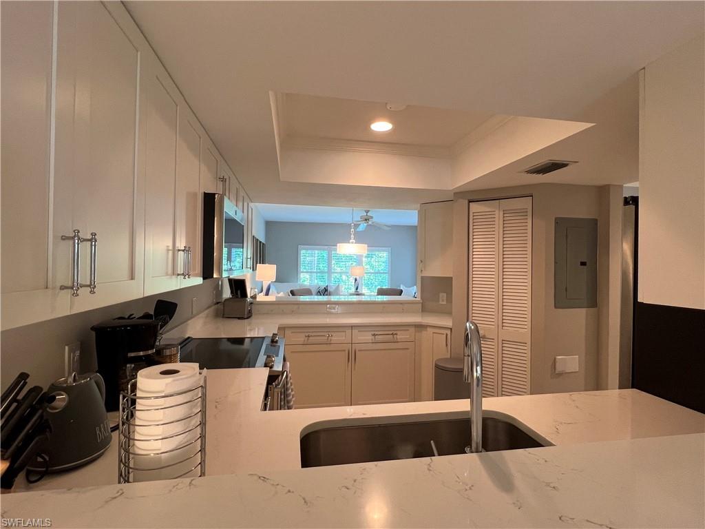 5897 Chanteclair Dr 314a Property Photo 12