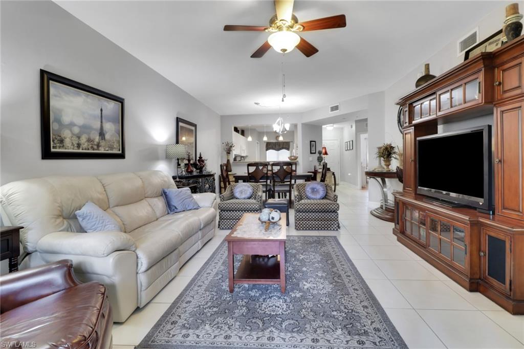 7823 Regal Heron Cir 105 Property Photo 9
