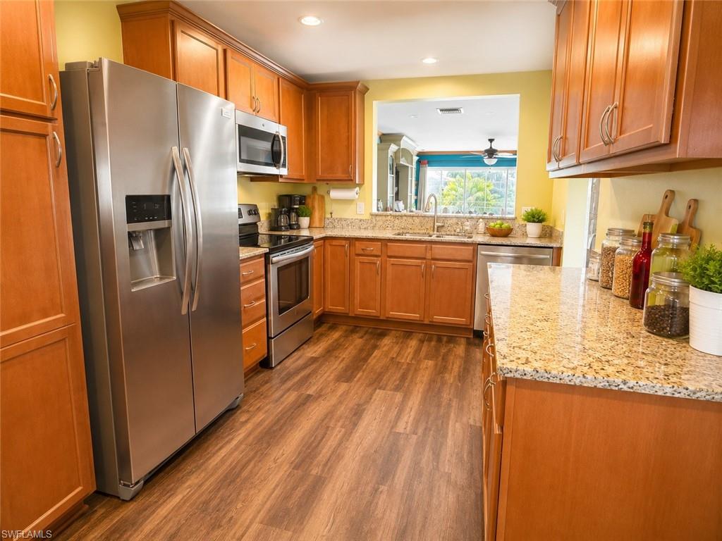 8693 Querce Ct Property Photo 4