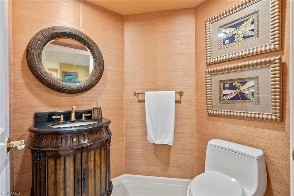 1060 Borghese Ln 403 Property Photo 32