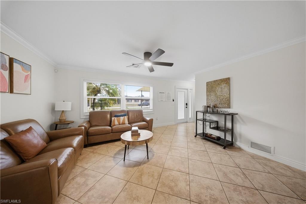 2473 Poinciana St Property Photo 31