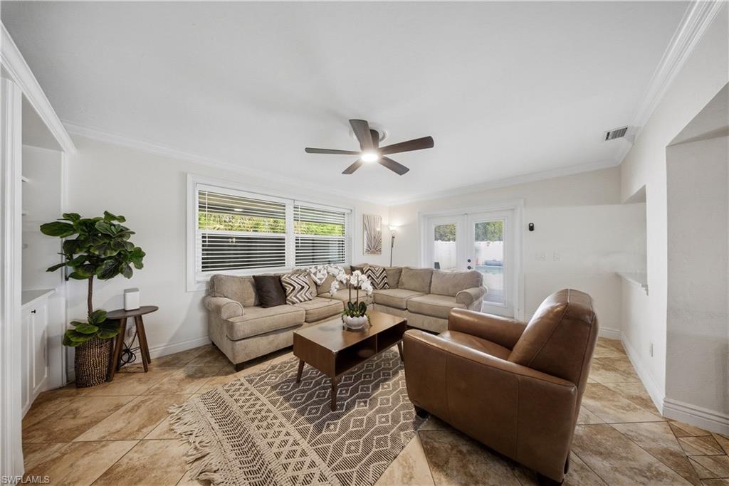 2473 Poinciana St Property Photo 35