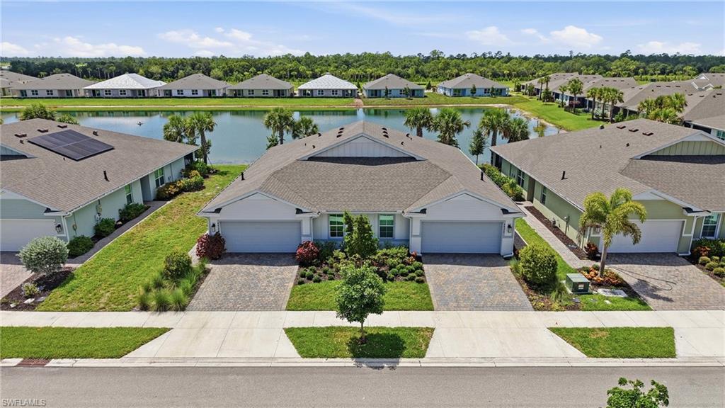 44382 Palm Frond Dr Property Photo 2