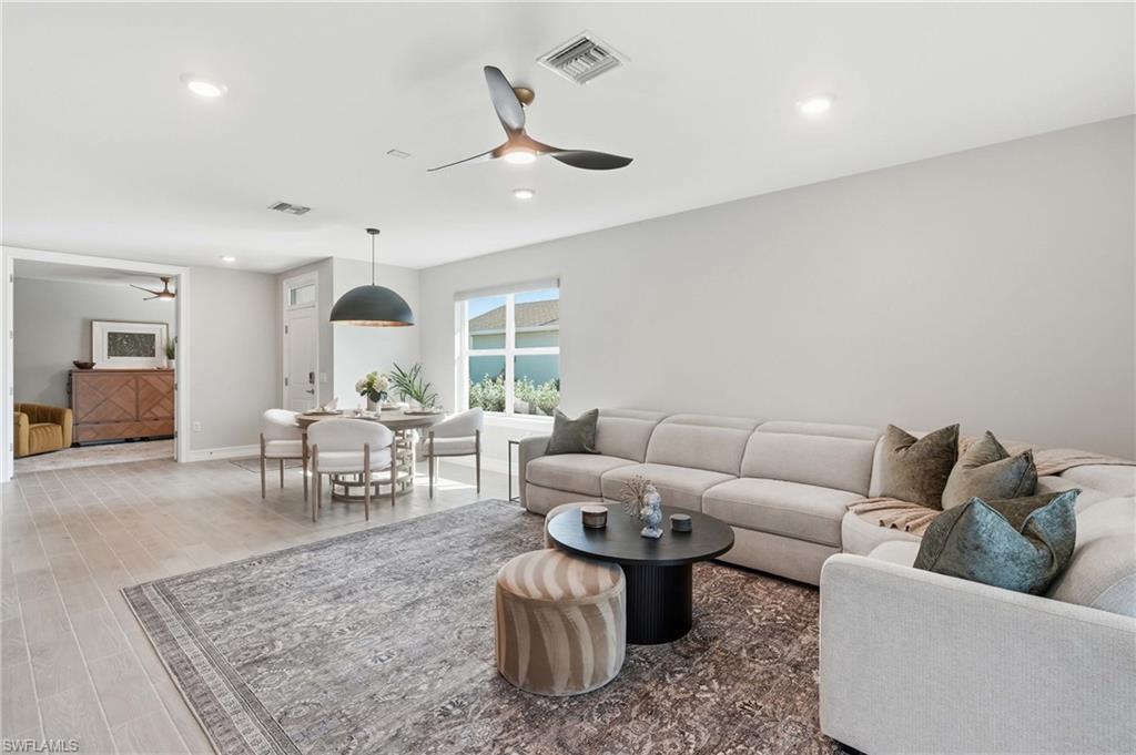 44382 Palm Frond Dr Property Photo 8