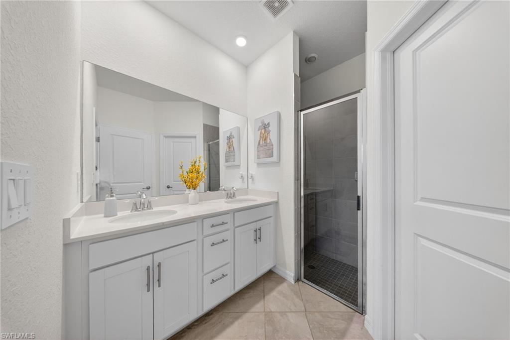 2196 Dragonfruit Way Property Photo 10