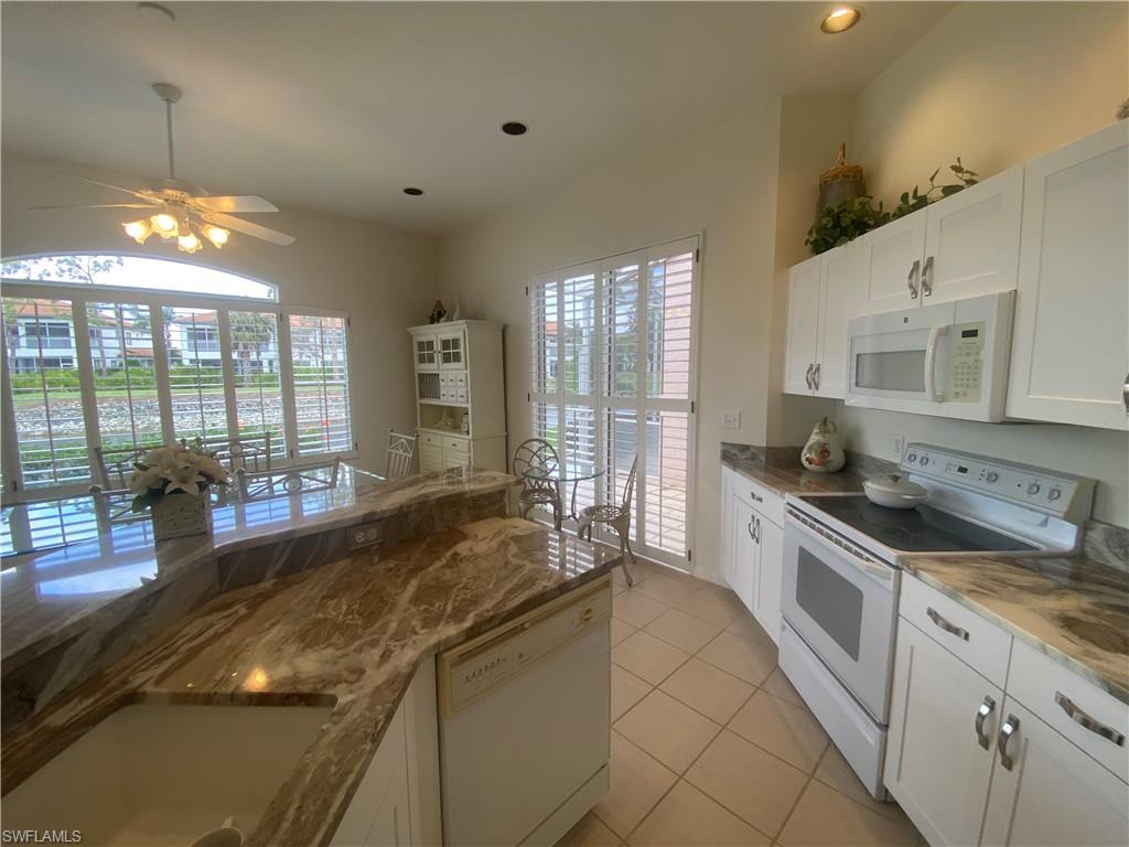 9181 Las Maderas Dr Property Photo 10