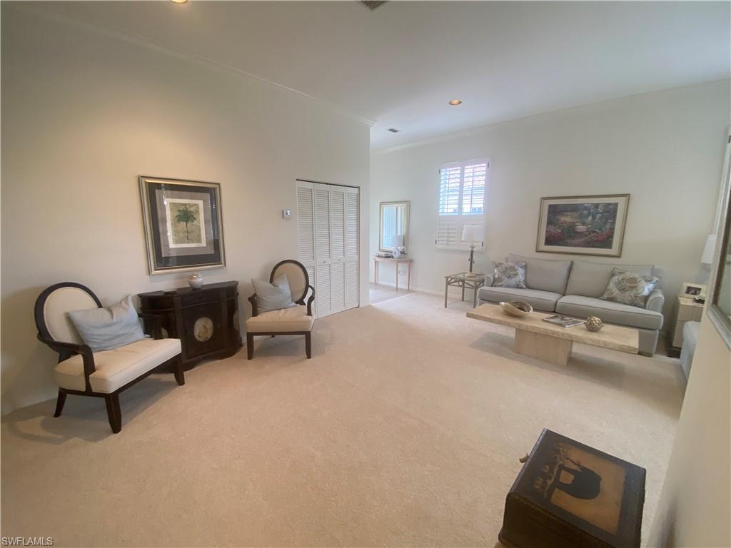 9181 Las Maderas Dr Property Photo 11