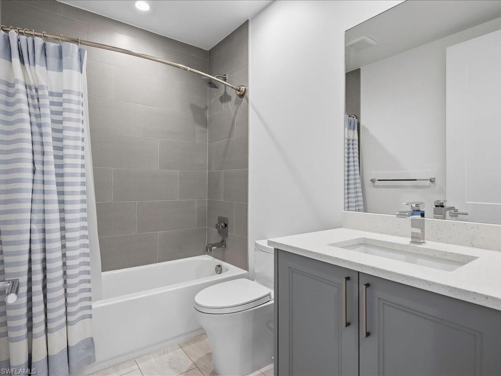 1111 Central Ave 409 Property Photo 11