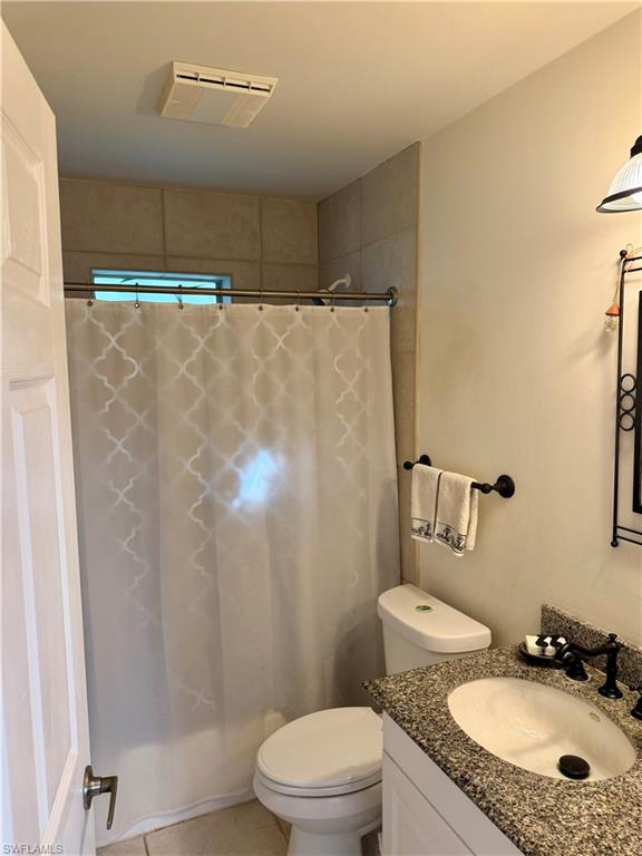 5281 Teak Wood Dr Property Photo 3
