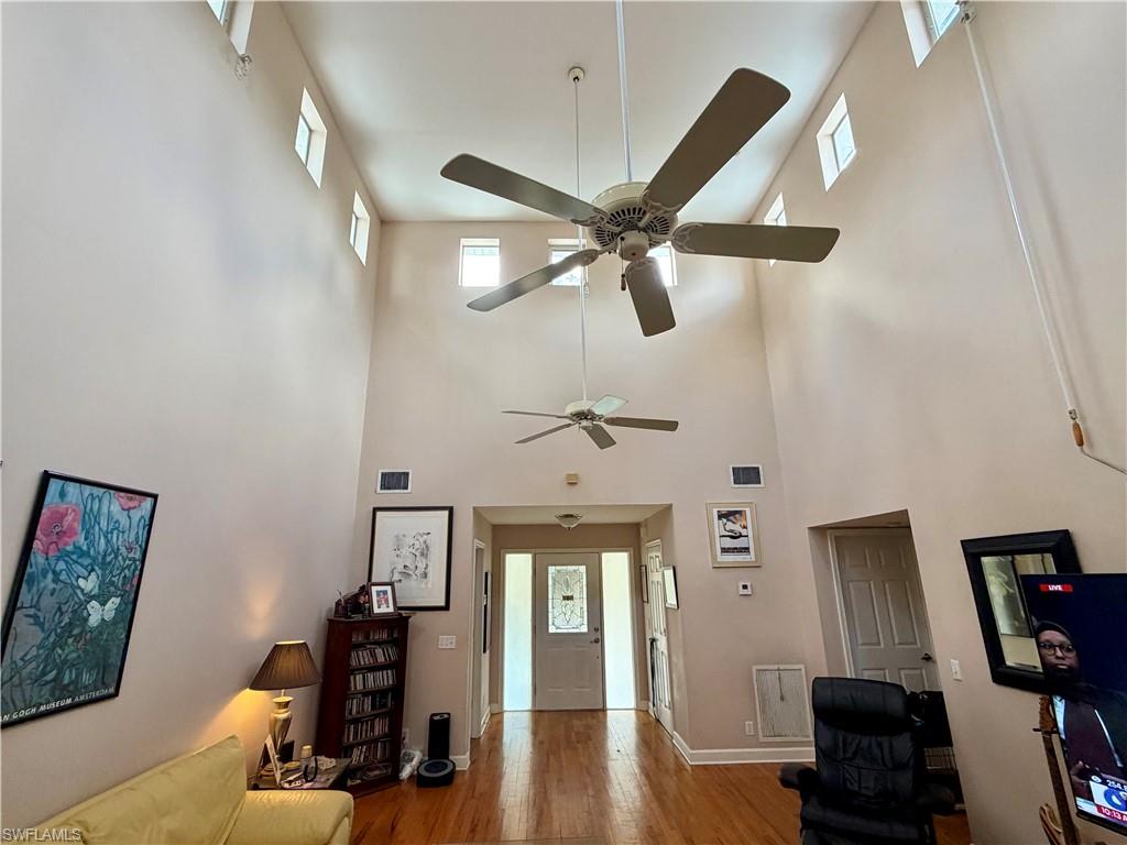 5281 Teak Wood Dr Property Photo 5