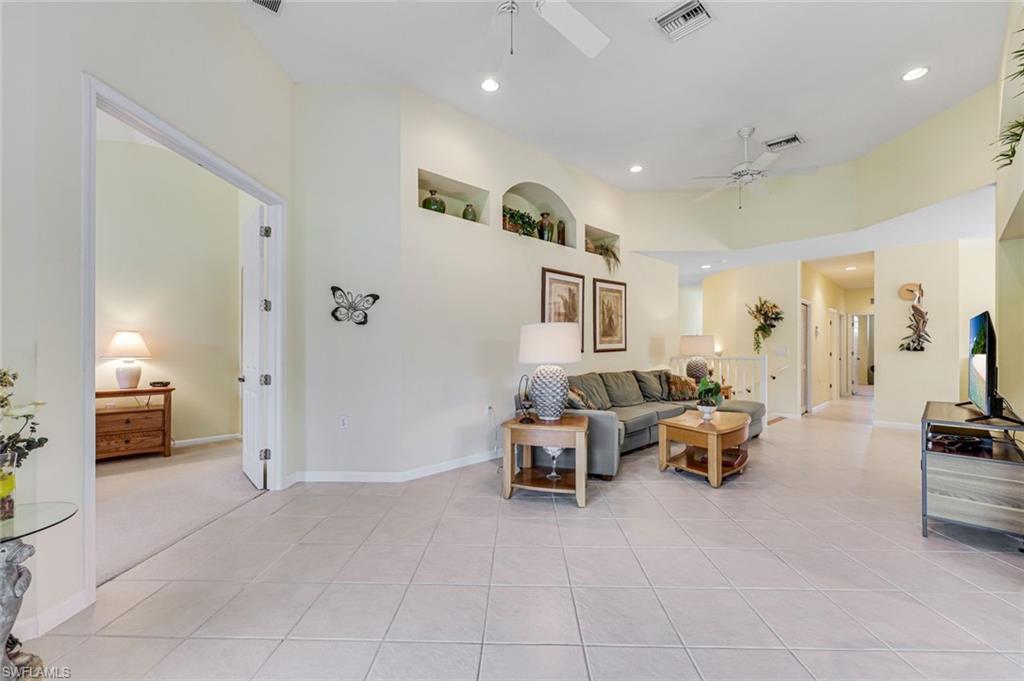 6858 Ascot Dr 201 Property Photo 5