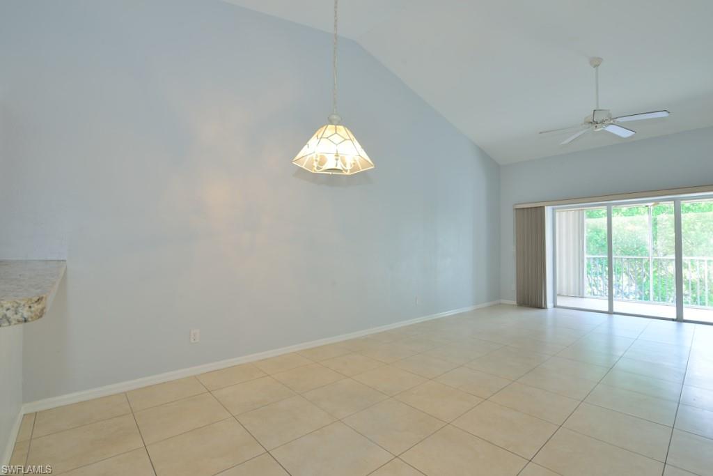 1042 Mainsail Dr 823 Property Photo 2