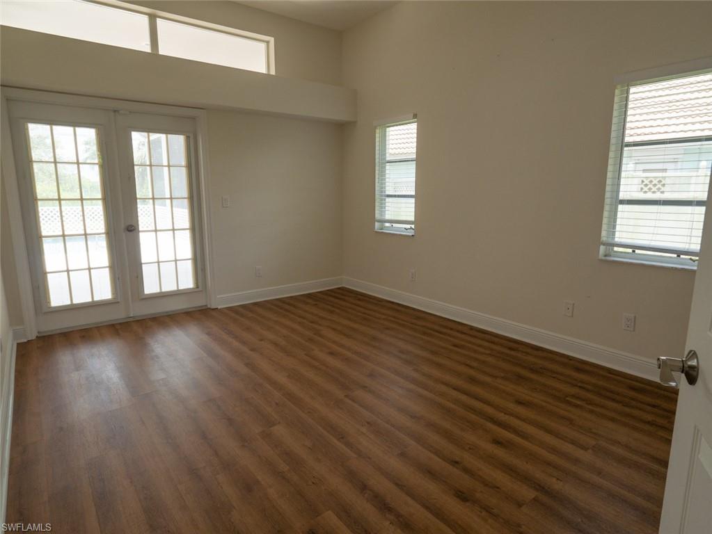 11394 Waterford Village Dr Property Photo 11