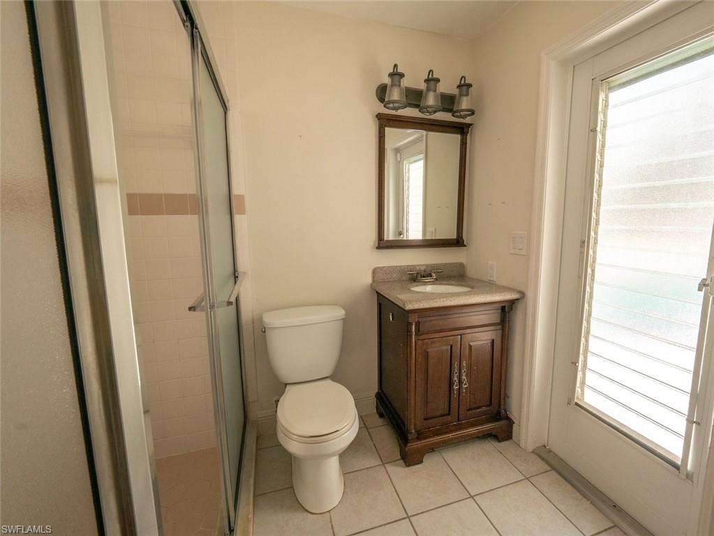 11394 Waterford Village Dr Property Photo 18