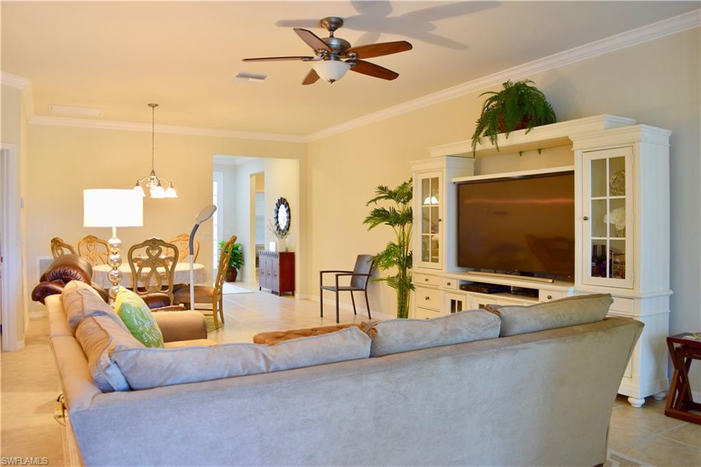 8578 Veronawalk Cir Property Photo 3