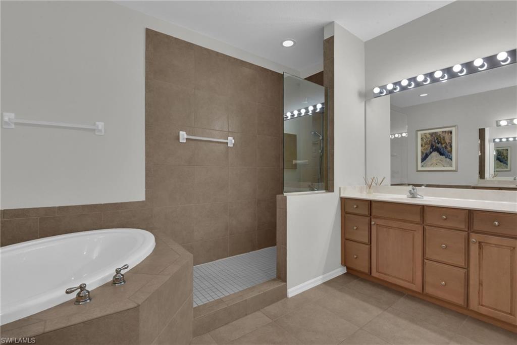 12870 Carrington Cir 203 Property Photo 14