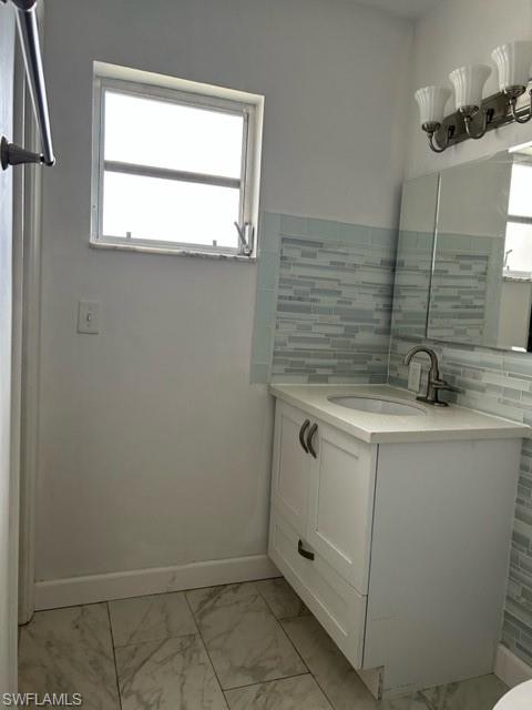 656 Palm View Dr 4 Property Photo 14