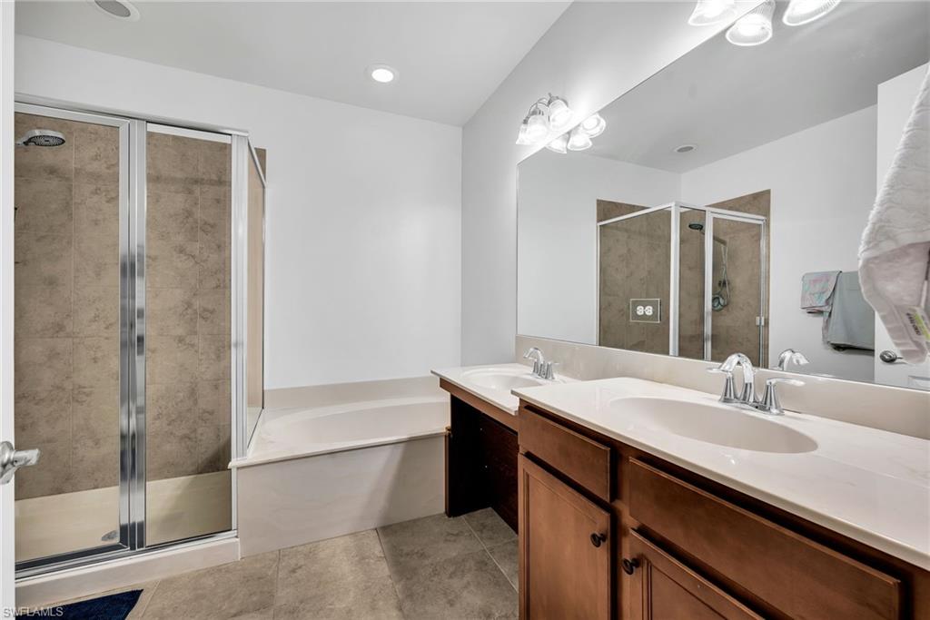 7689 Bristol Cir Property Photo 8