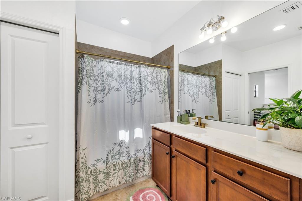 7689 Bristol Cir Property Photo 11