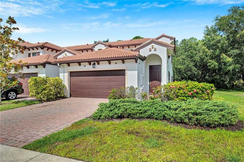 7689 Bristol Cir Property Photo 12