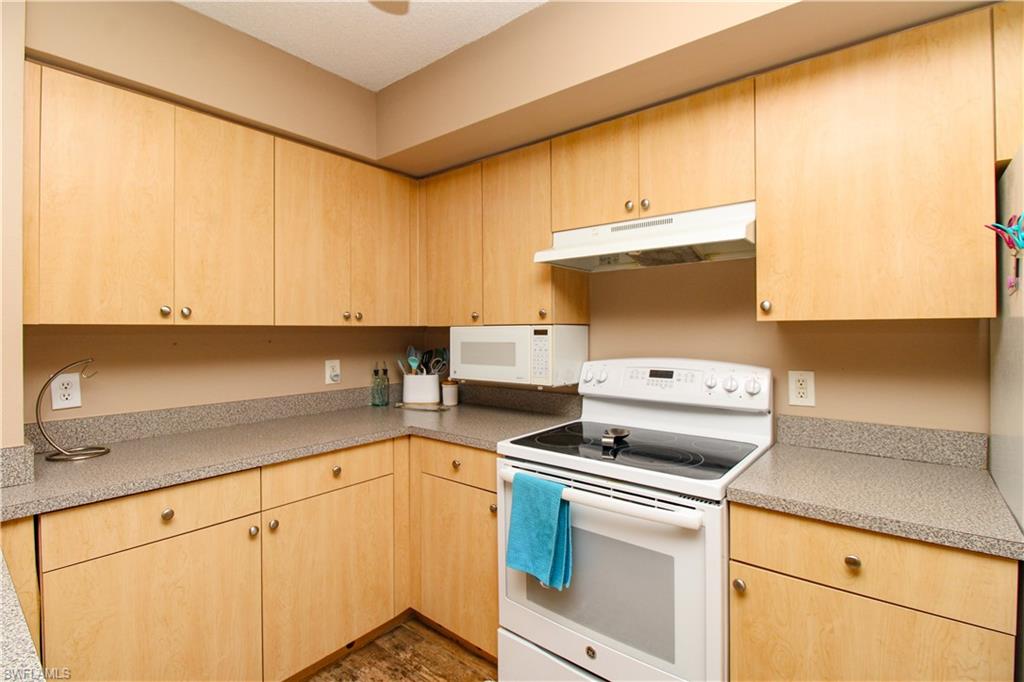 8659 River Homes Ln 1108 Property Photo 11