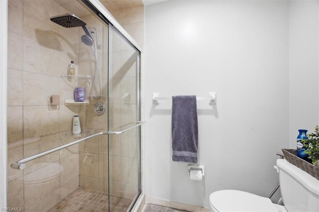 905 New Waterford Dr 204 Property Photo 18