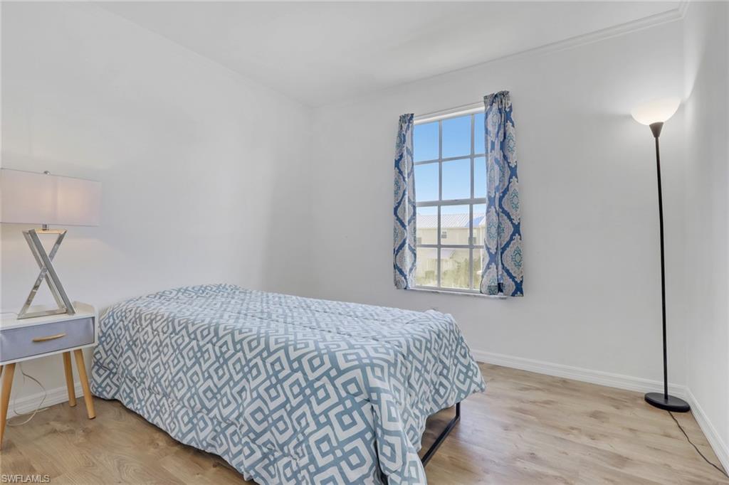 226024877 Property Photo 12