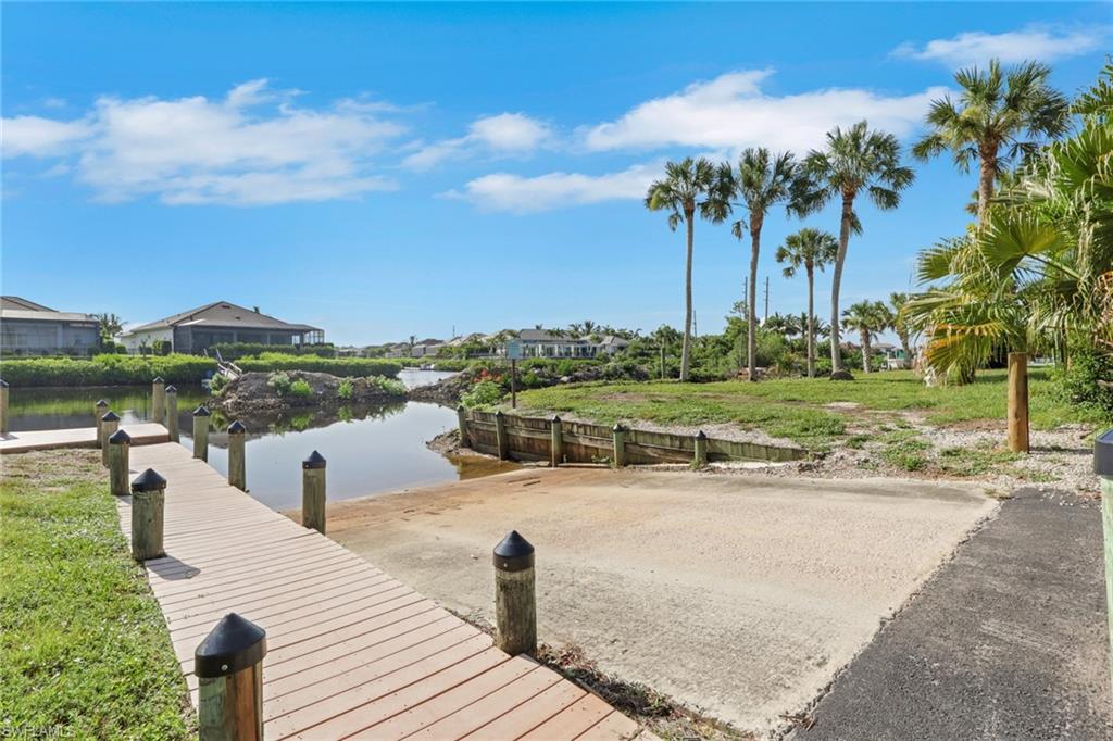226024877 Property Photo 23