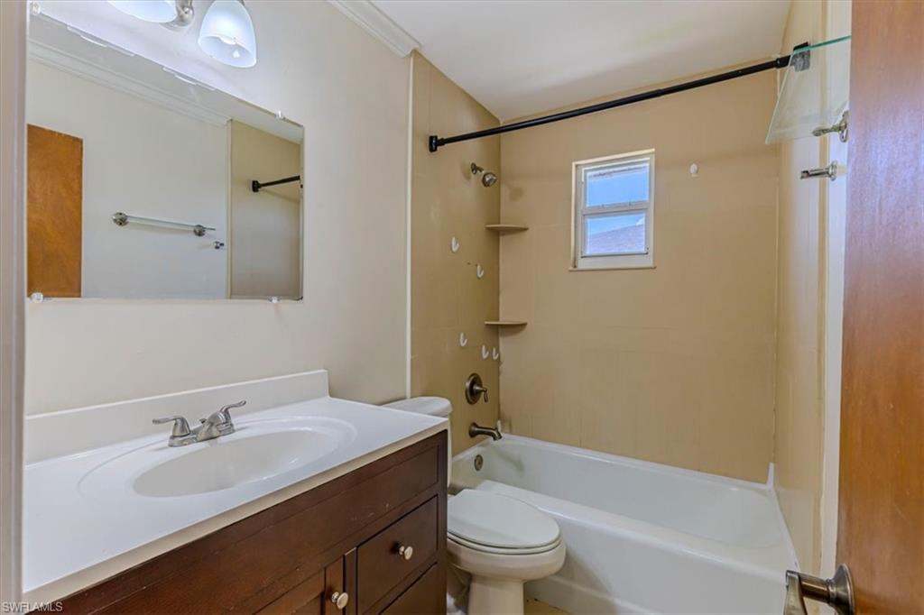3325 Airport Rd N S5 Property Photo 15