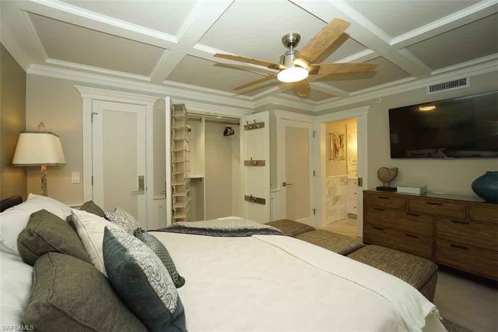 480 5th St S 102 Property Photo 13