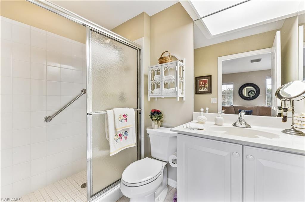 4395 Dover Ct 303 Property Photo 22