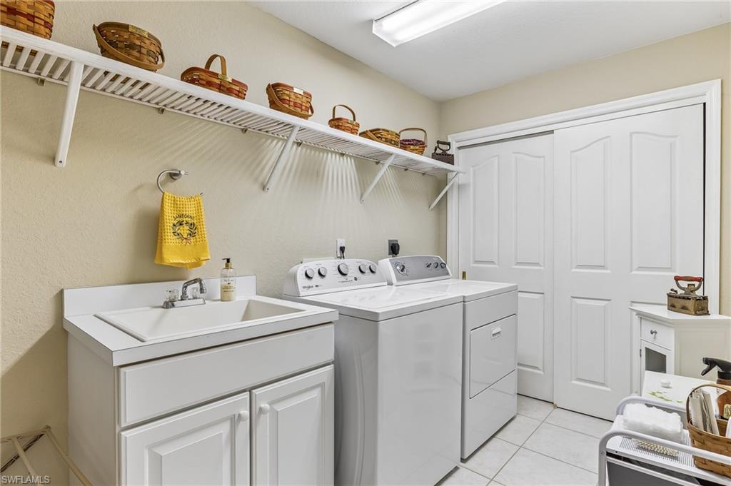 4395 Dover Ct 303 Property Photo 26