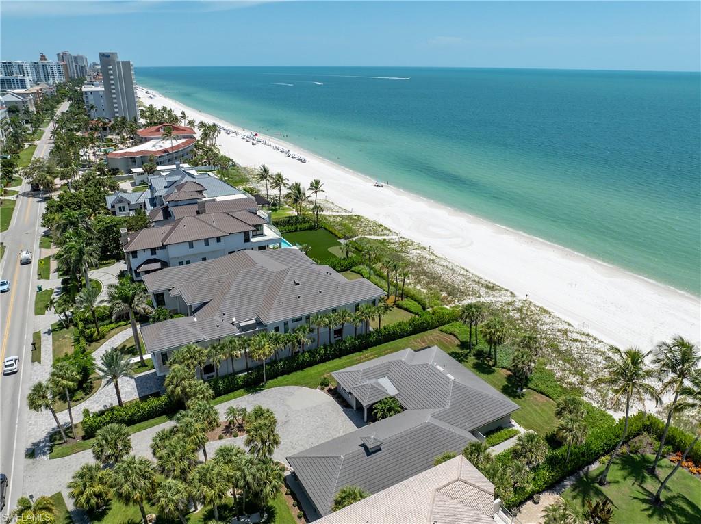 10173 Gulf Shore Dr Property Photo 5