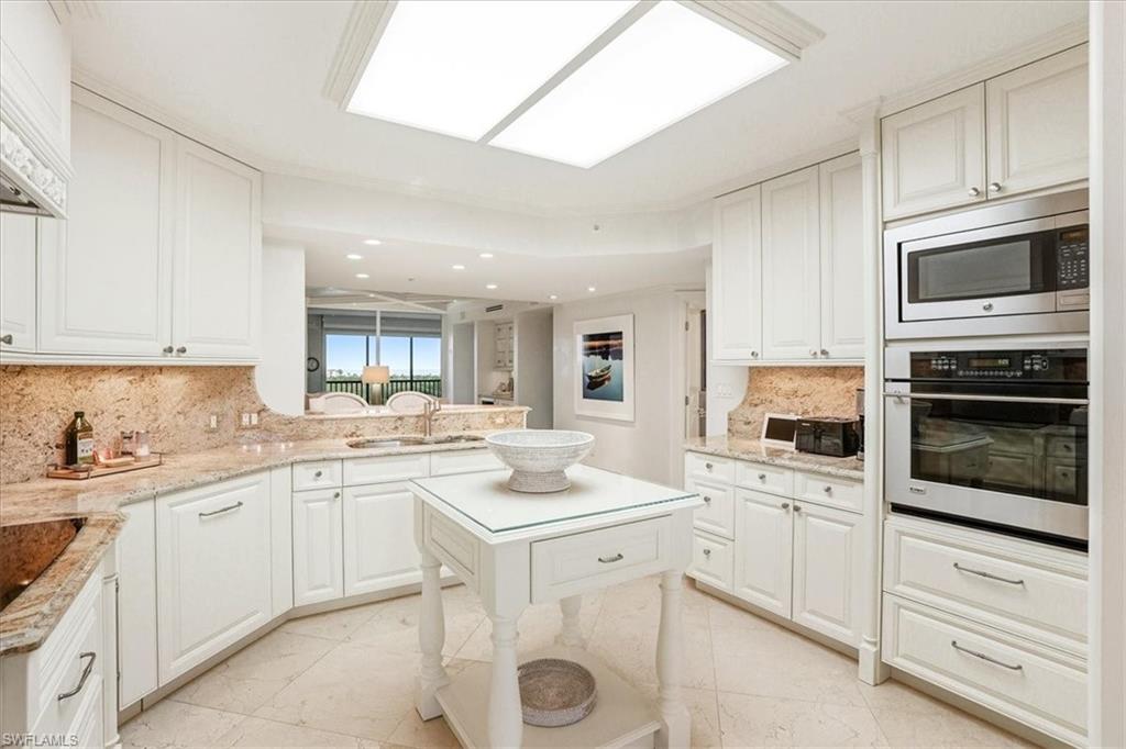 7515 Pelican Bay Blvd 5c Property Photo 16