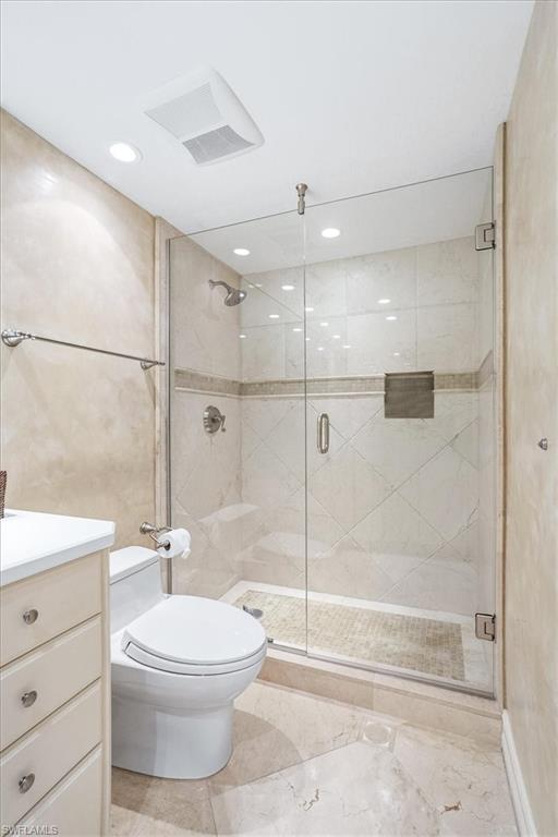 7515 Pelican Bay Blvd 5c Property Photo 37