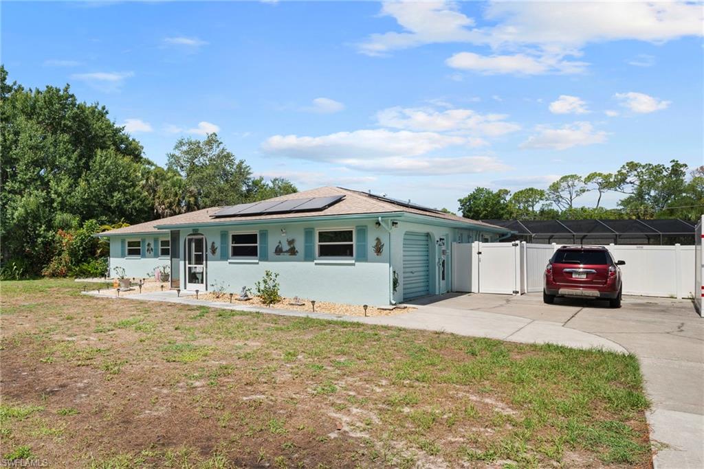 150 Capatola St Property Photo 3