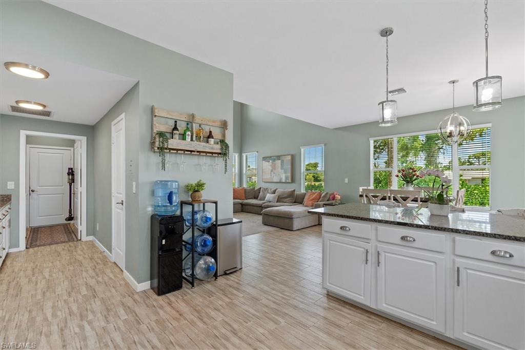 18432 Camellia Rd Property Photo 8