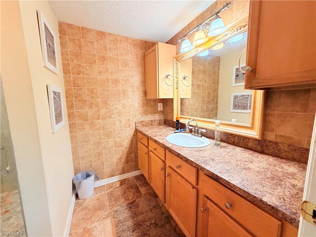 3322 Key Dr 1 Property Photo 15