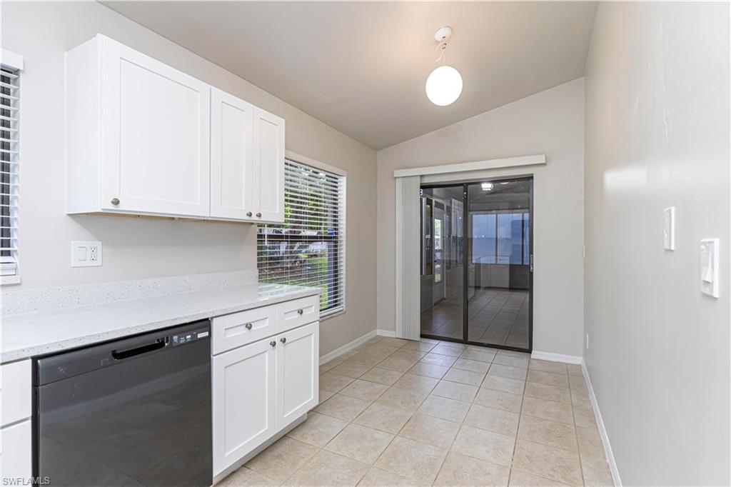 13114 Regent Cir Property Photo 6