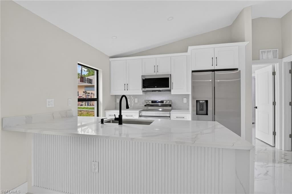 436 41st Ave Ne Property Photo 12
