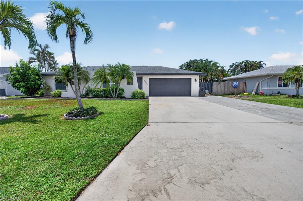 6055 Macbeth Ln Property Photo 3