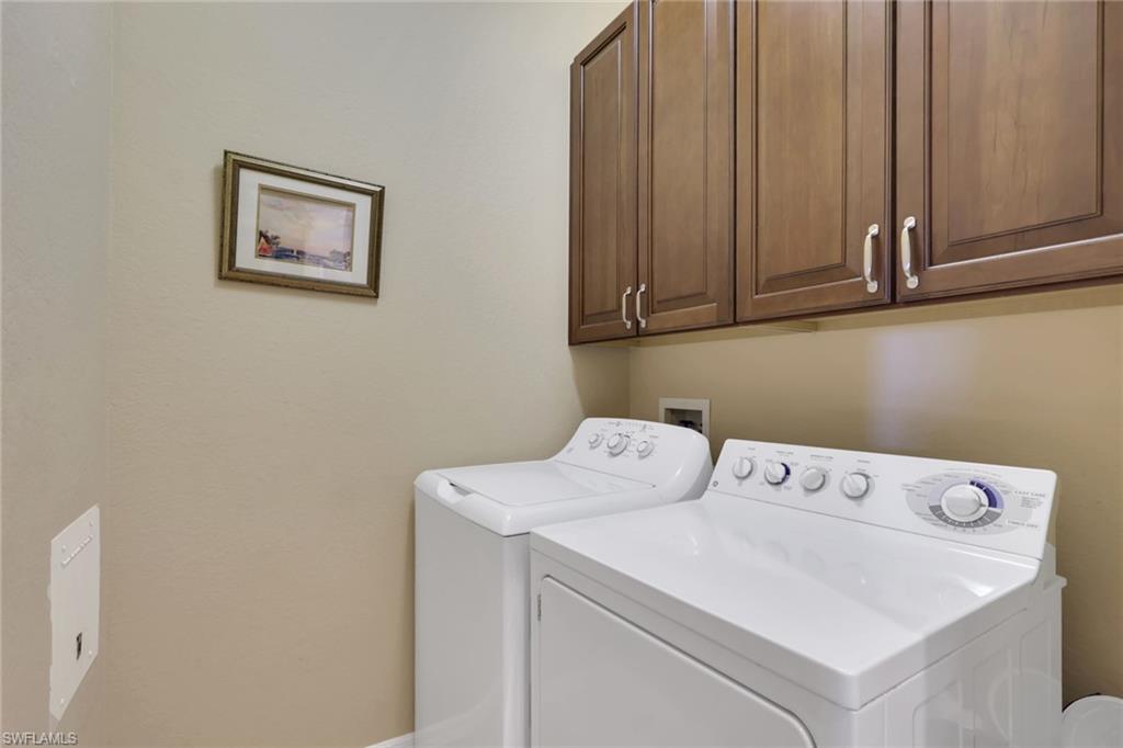4198 Bay Beach Ln 113 Property Photo 18