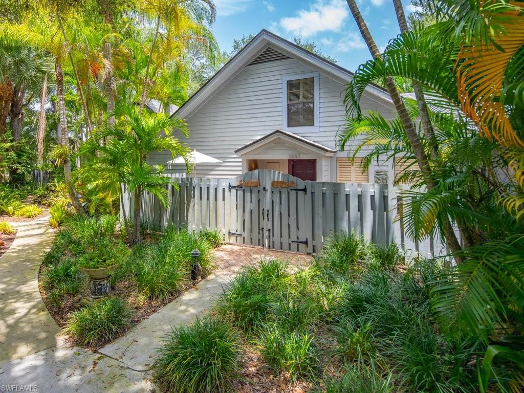1337 Solana Rd Property Photo 2