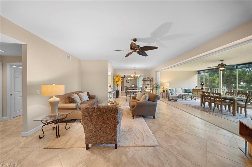 770 Waterford Dr 202 Property Photo 3