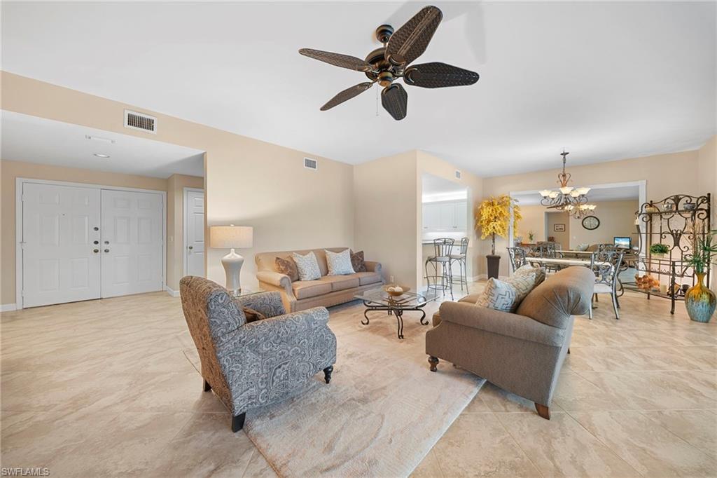 770 Waterford Dr 202 Property Photo 5