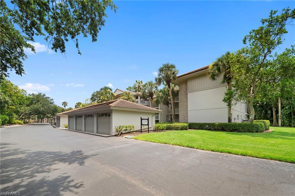770 Waterford Dr 202 Property Photo 28