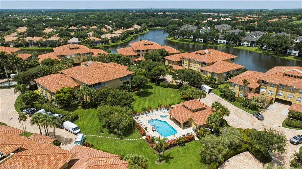 1845 Les Chateaux Blvd 303 Property Photo 4