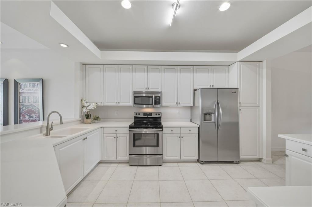 1845 Les Chateaux Blvd 303 Property Photo 16