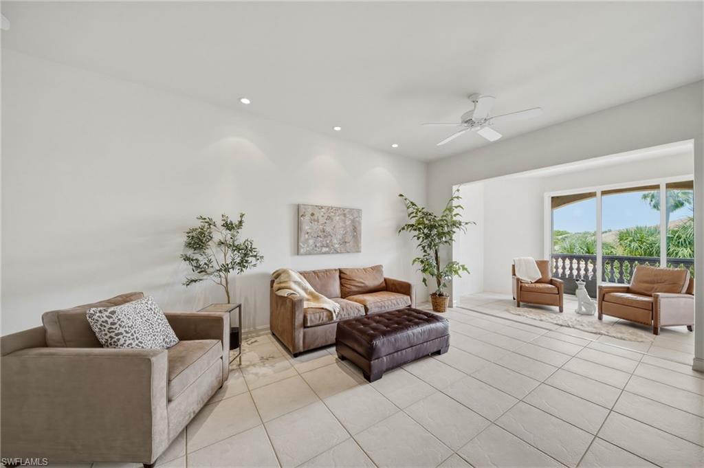 1845 Les Chateaux Blvd 303 Property Photo 18