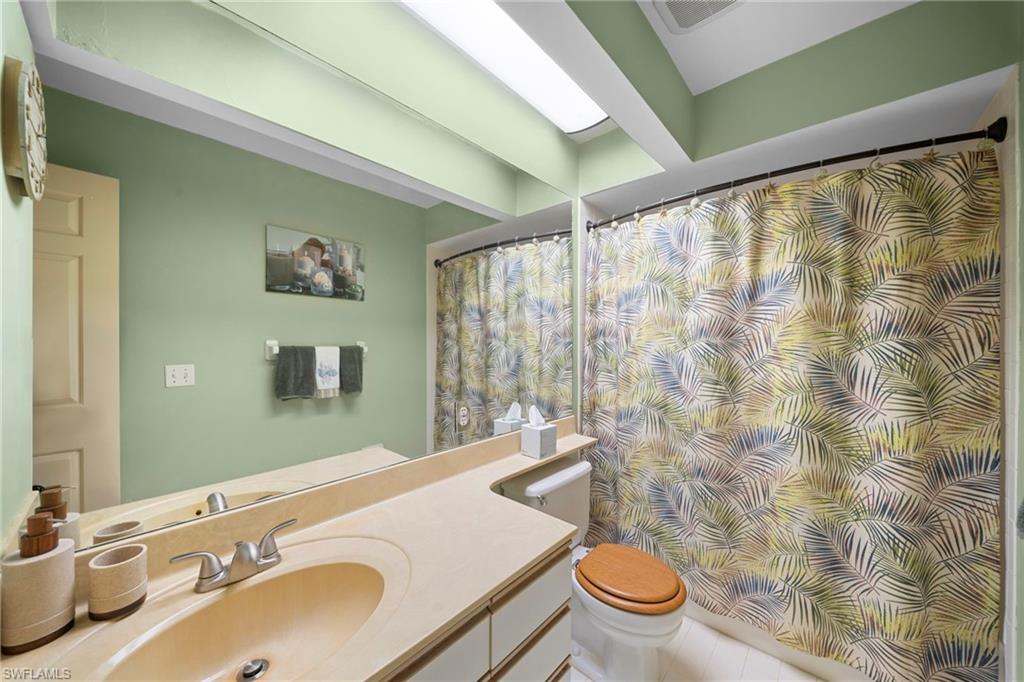 758 Eagle Creek Dr 202 Property Photo 10